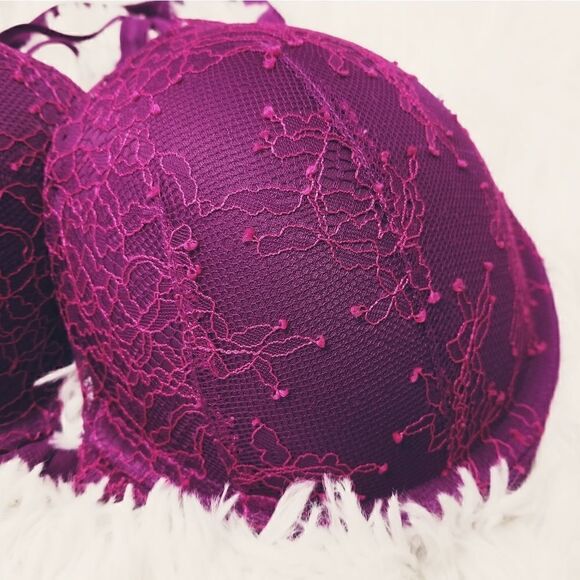 32DD Victoria's Secret Purple Push Up Bra - Picture 3 of 8